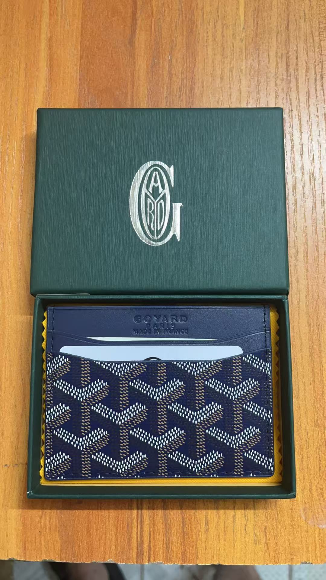 Go*ard card holder-001