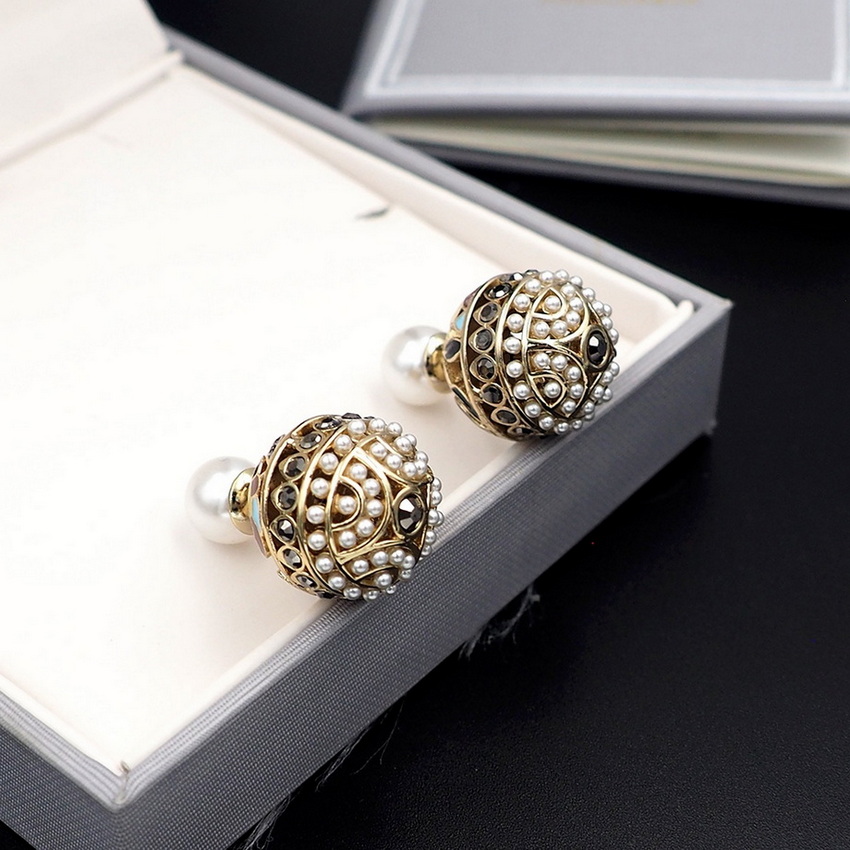 D*or earrings-076