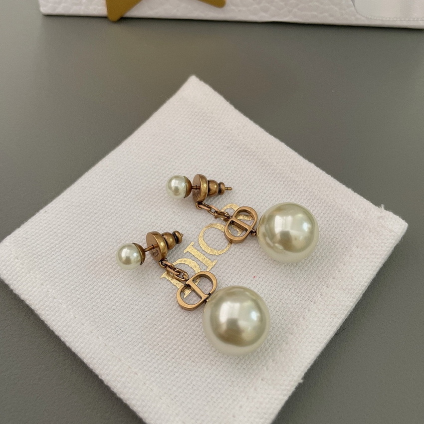 D*or earrings-230