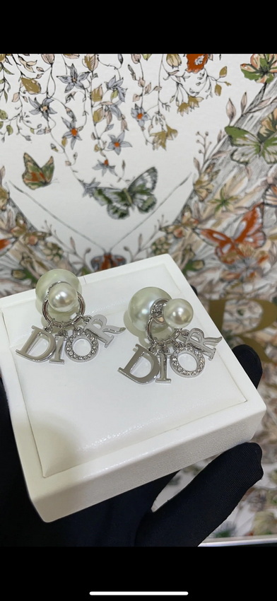 D*or earrings-368