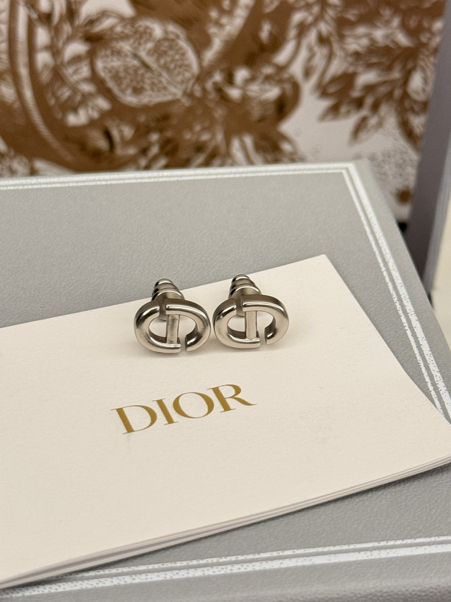 D*or earrings-132