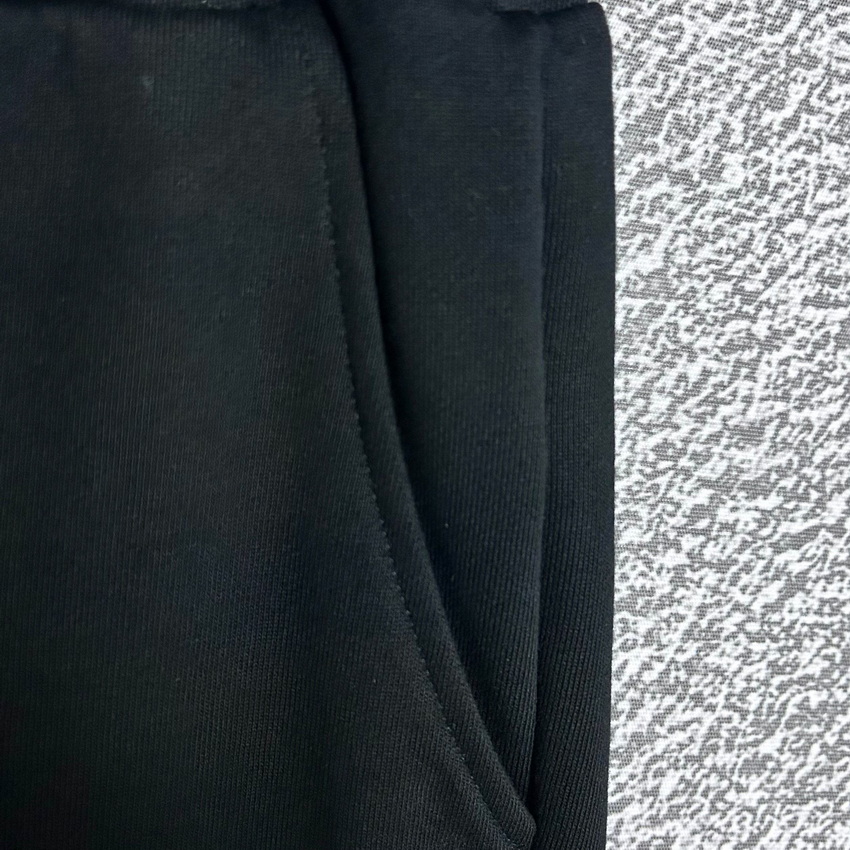 Ch**me He**ts shorts-170