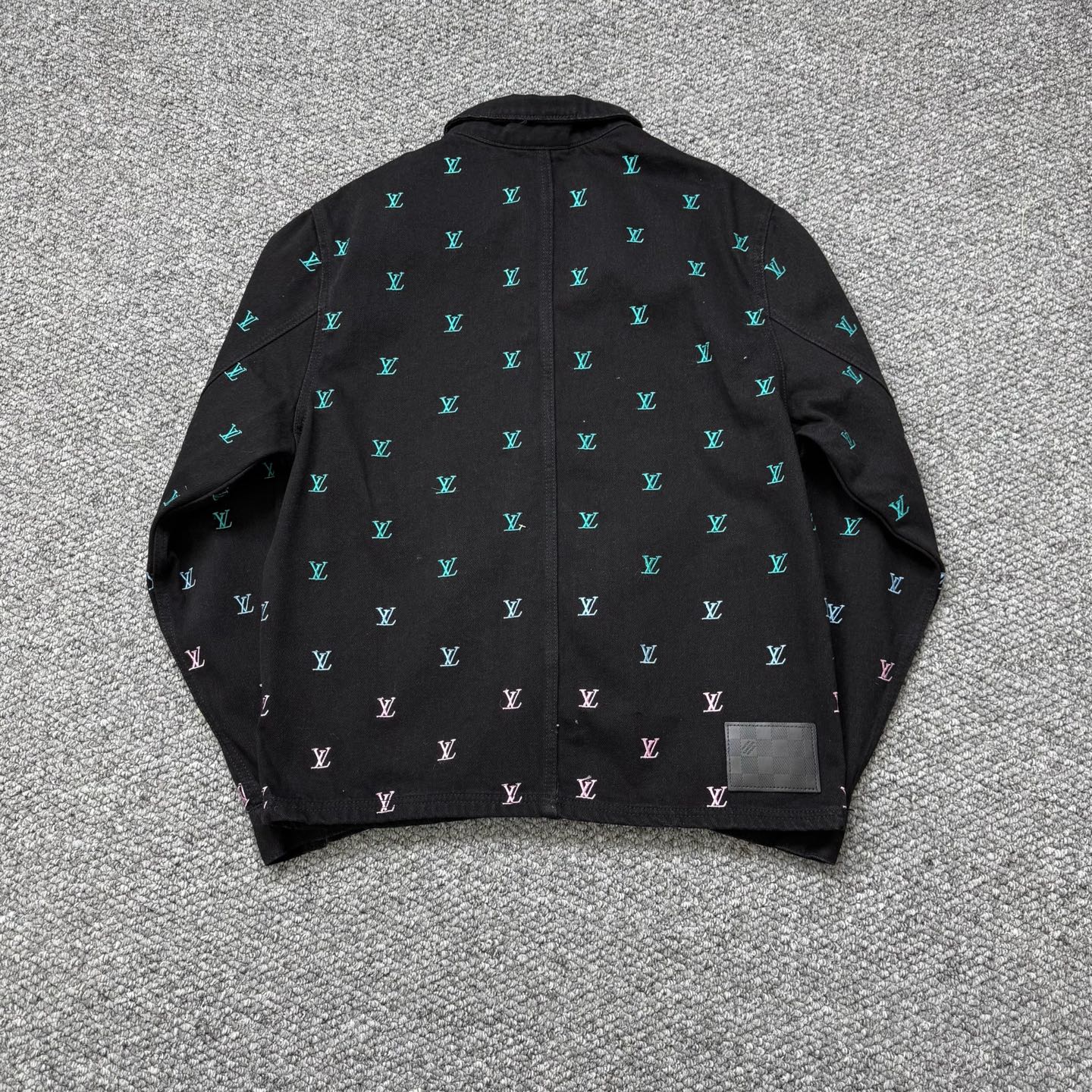 LV Jacket-025