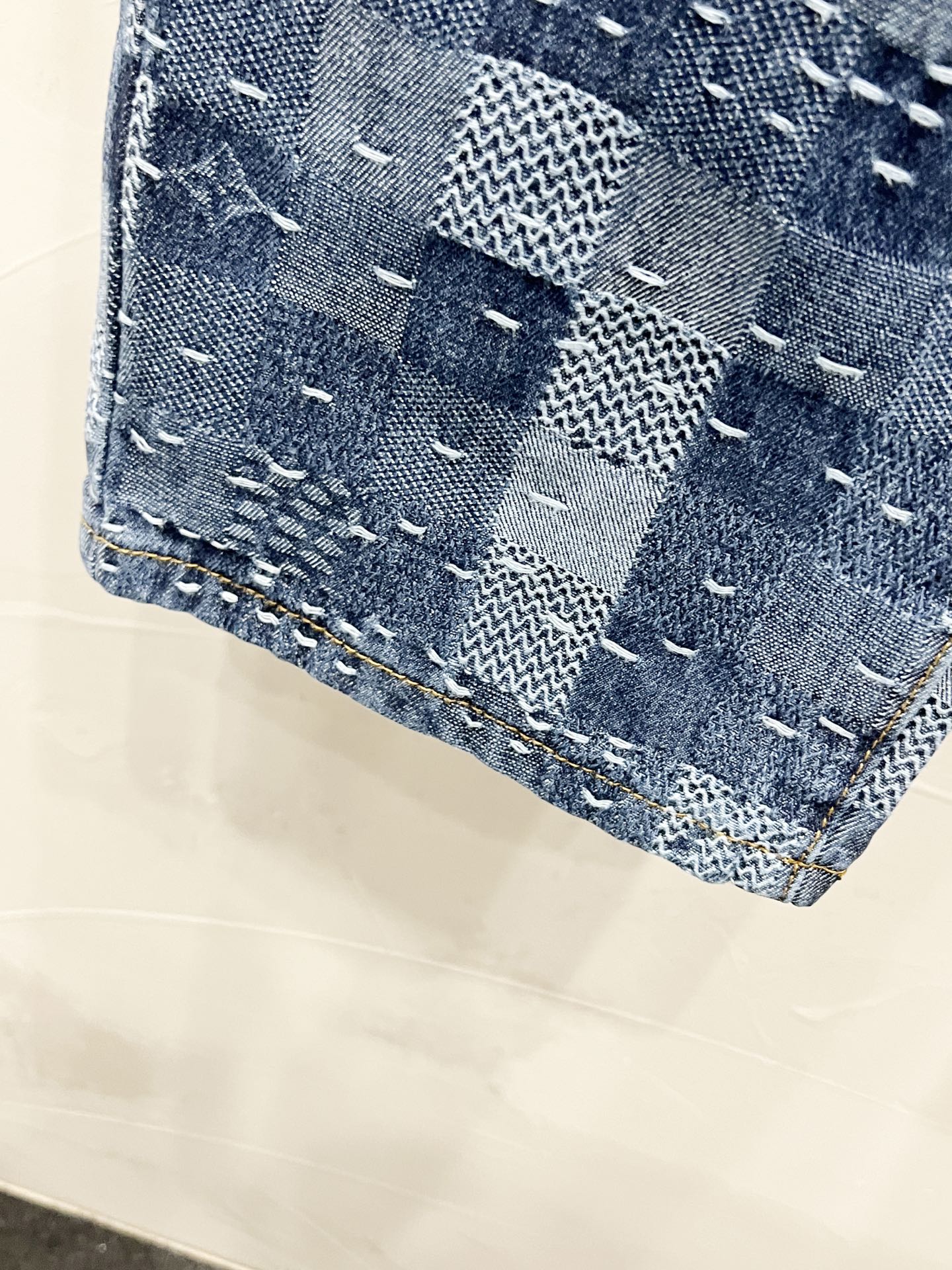 LV Jeans-025