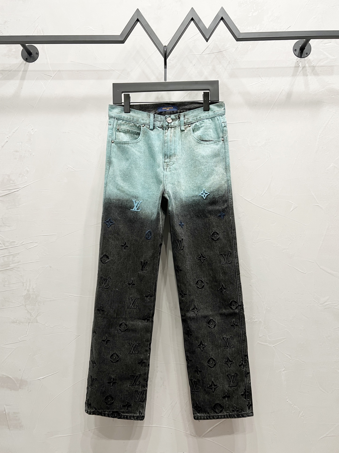 LV Jeans-041