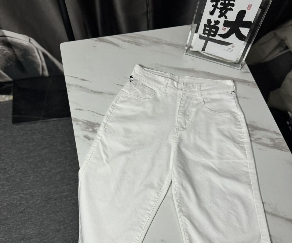 LV Jeans-048