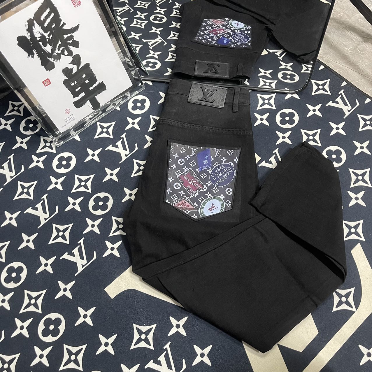 LV Jeans-052
