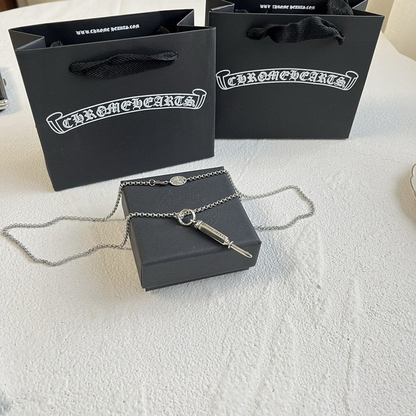 Ch*0me heart necklace-106