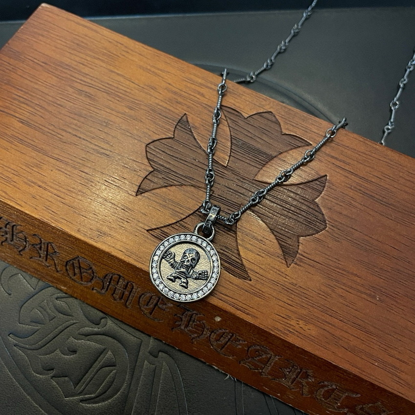 Ch*0me heart necklace-107