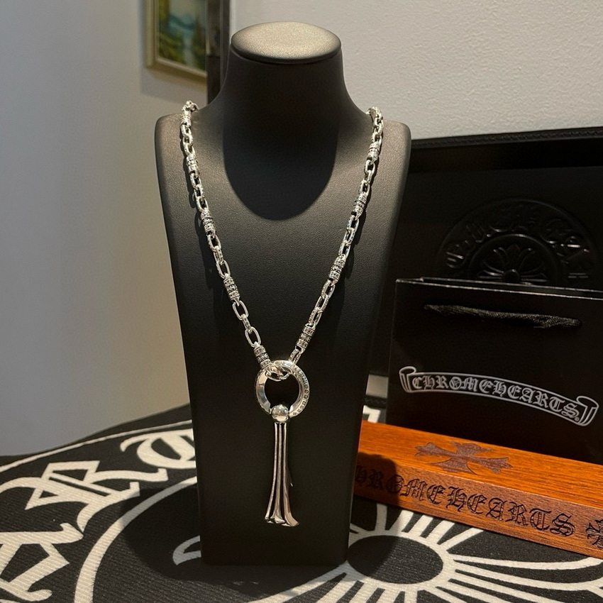 Ch*0me heart necklace-121
