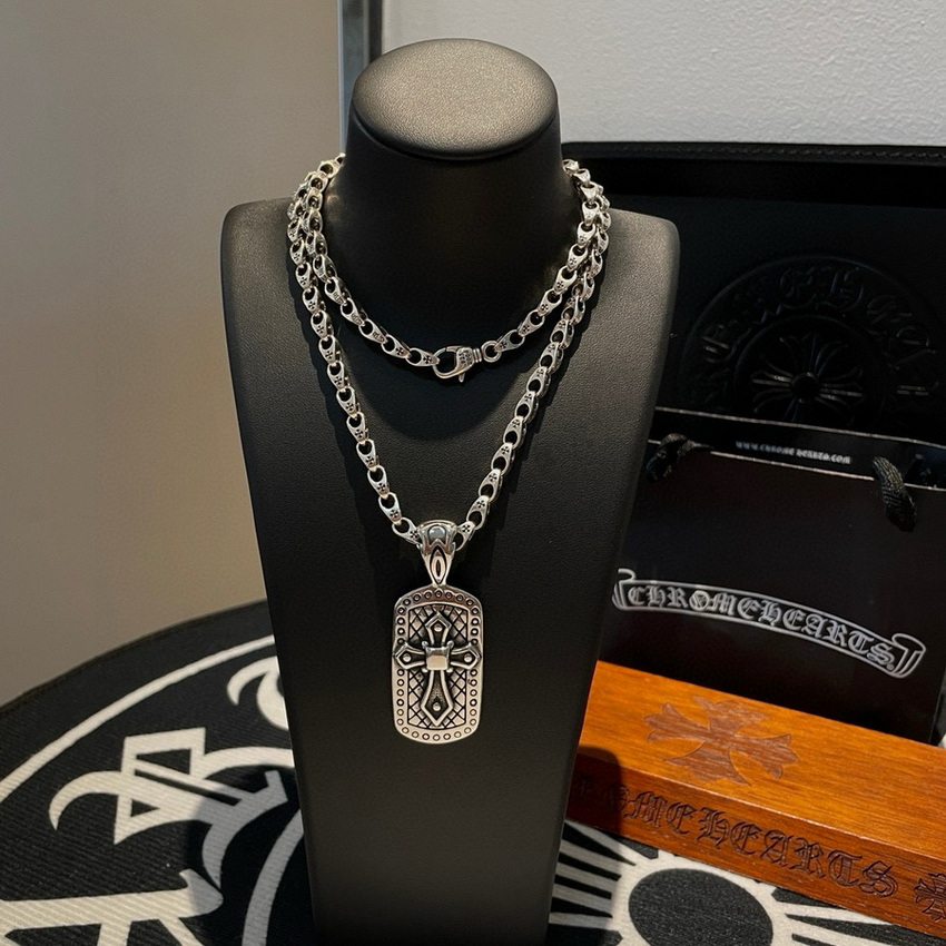 Ch*0me heart necklace-122