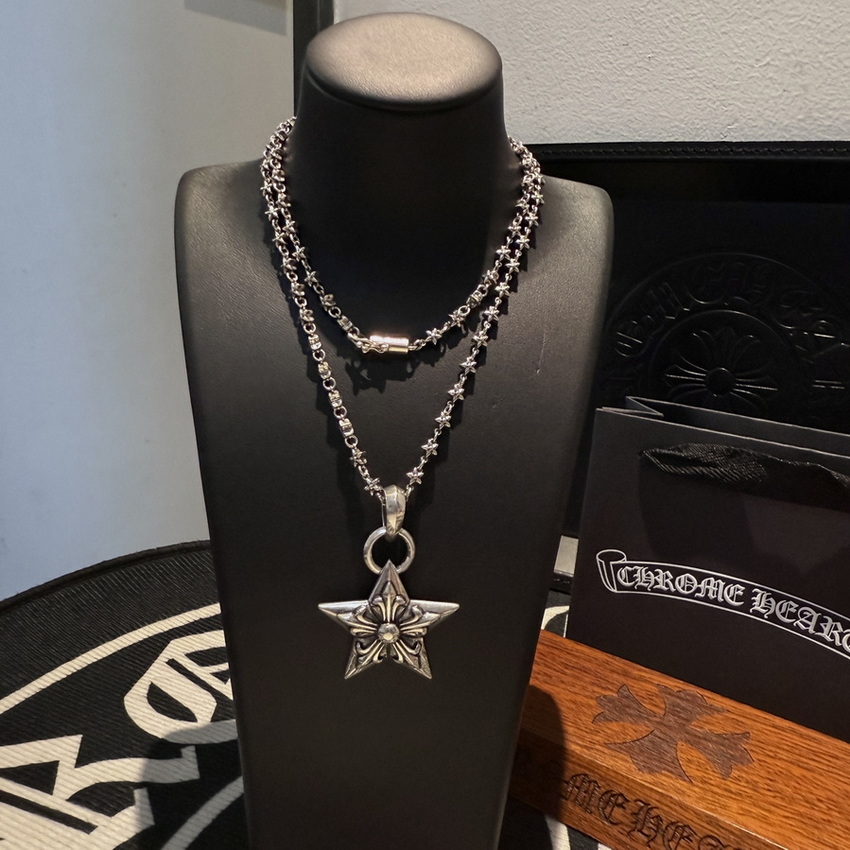 Ch*0me heart necklace-124