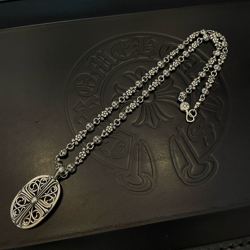 Ch*0me heart necklace-127
