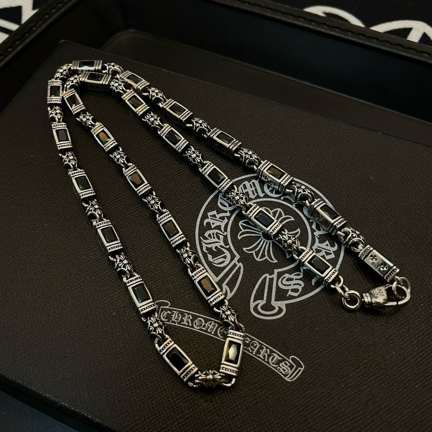 Ch*0me heart necklace-129