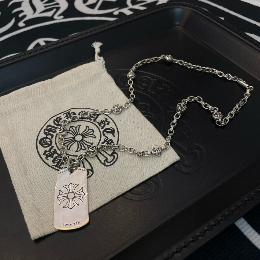 Ch*0me heart necklace-131