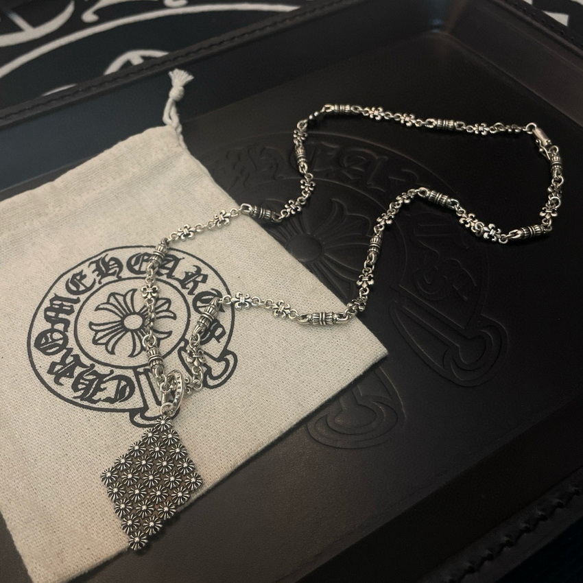 Ch*0me heart necklace-133