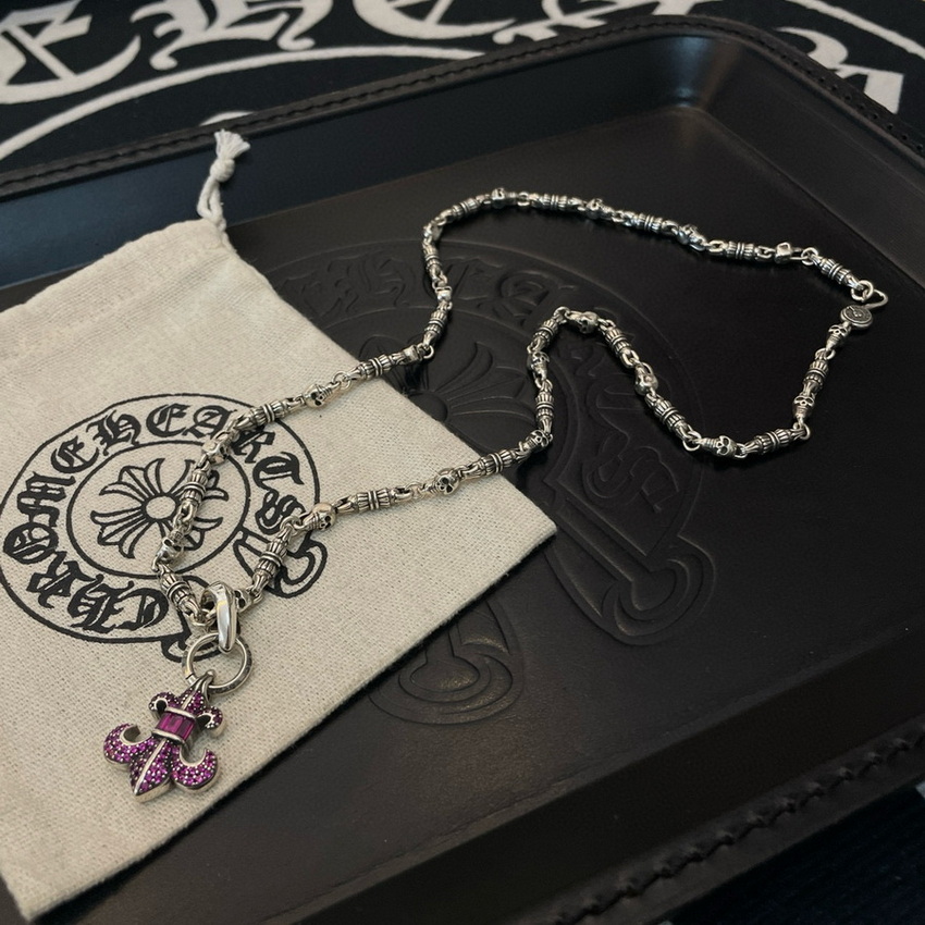 Ch*0me heart necklace-134