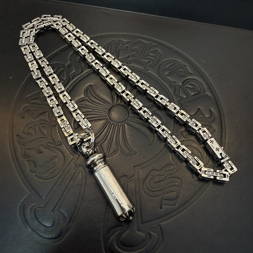 Ch*0me heart necklace-135