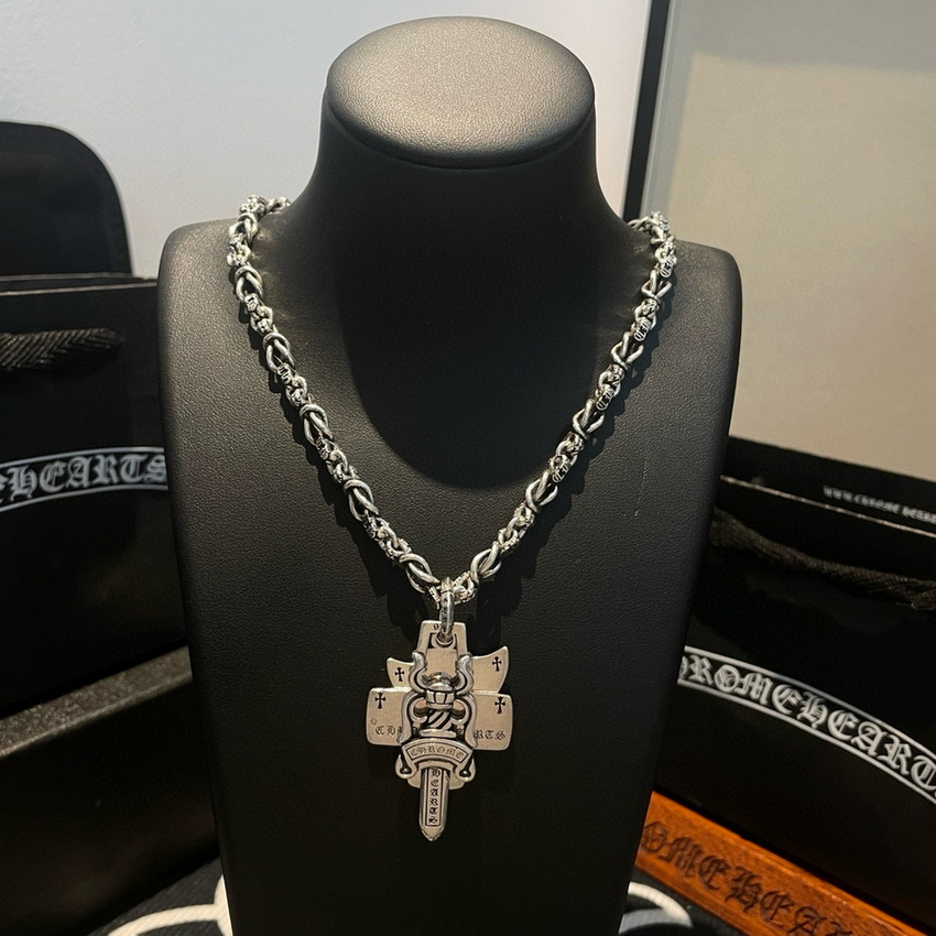 Ch*0me heart necklace-141