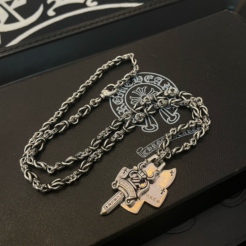 Ch*0me heart necklace-141