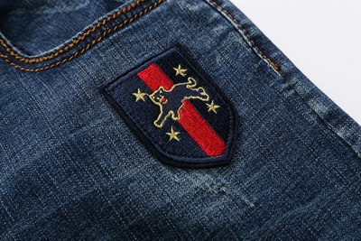 G*u*i jeans-001