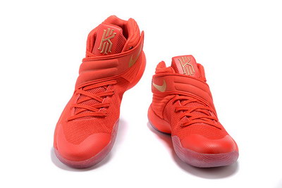 Kyrie 2-029