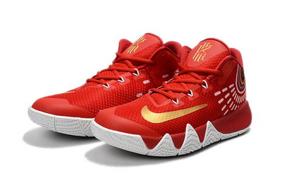 Kyrie 4-004
