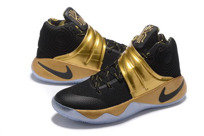 Kyrie 2-024