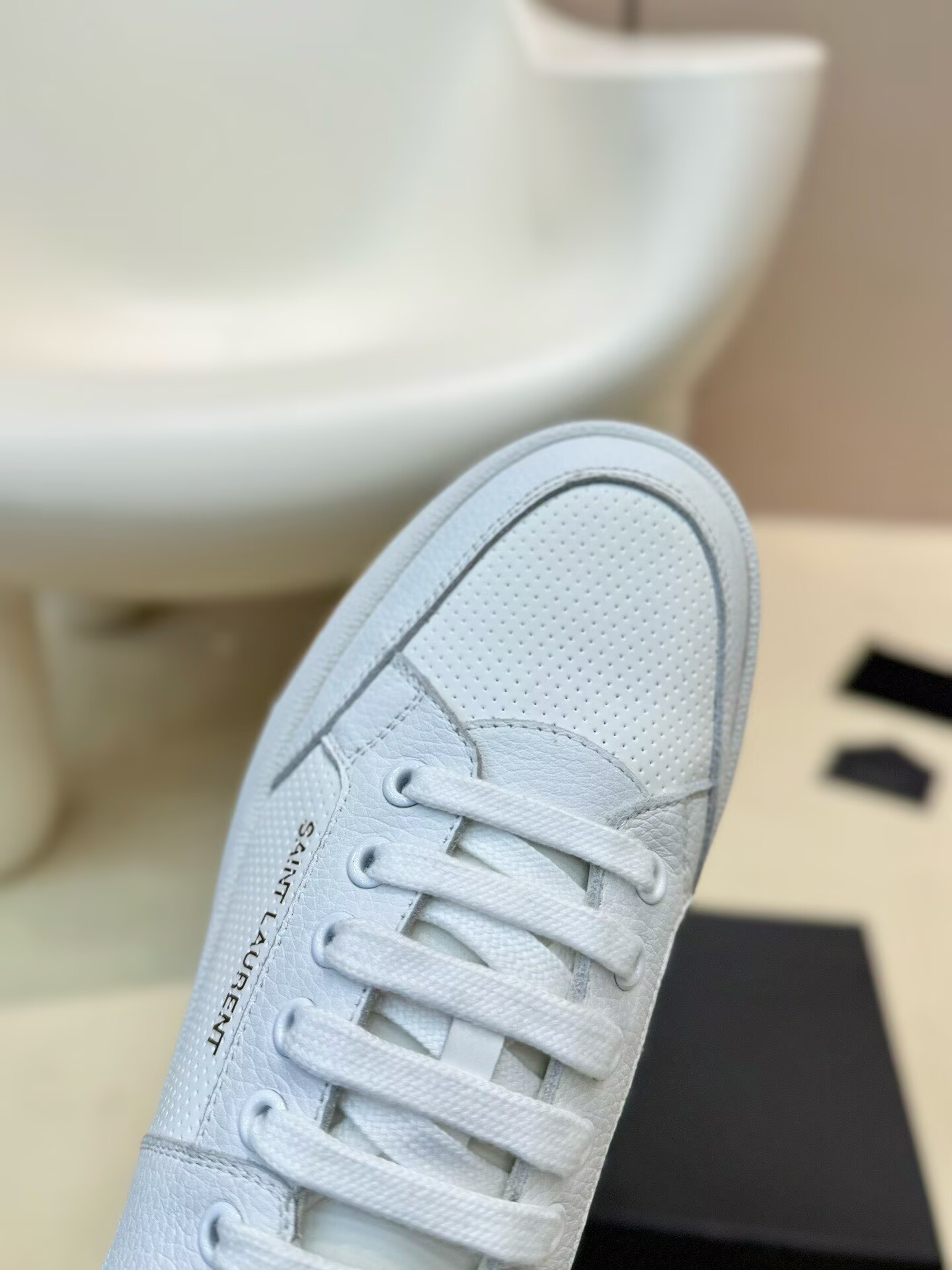 UA Y51 Sneakers