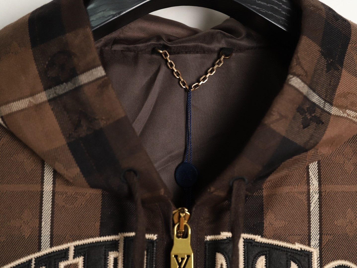 L0vis Vvtt0n Coats Suit