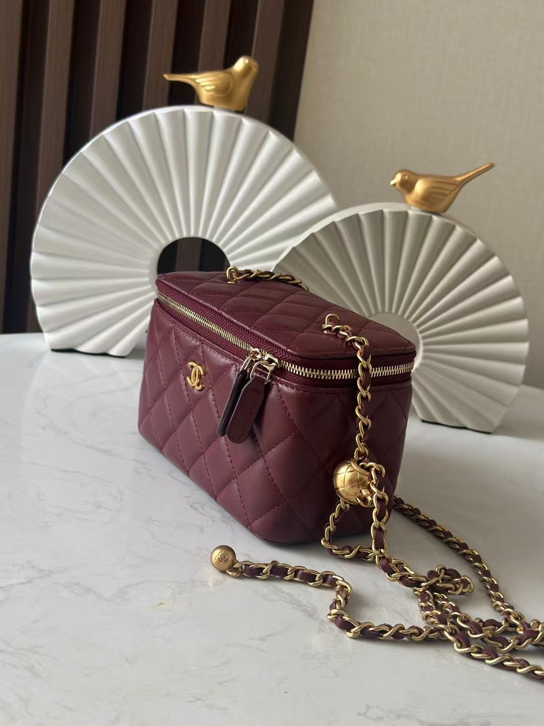 Ch**el Vanity With Chain 9.5x17x8cm