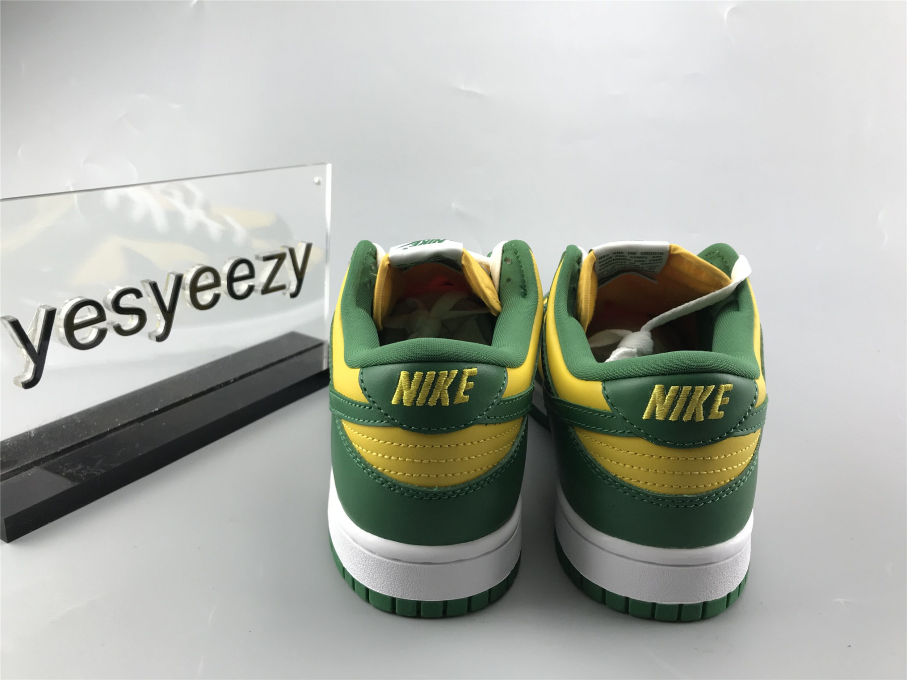UA NIKE DUNK LOW SP "BRAZIL"