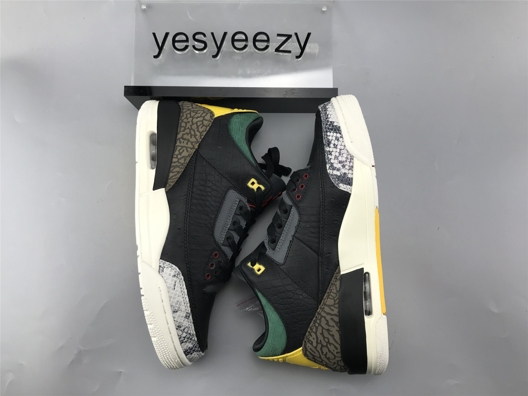 UA AIR JORDAN 3 RETRO SE "ANIMAL INSTINCT 2.0"