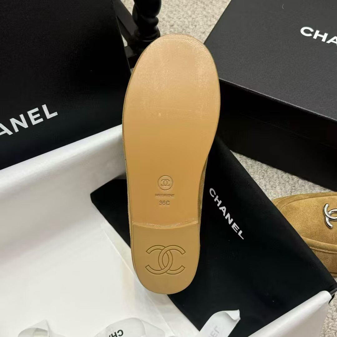UA Ch**el Loafers