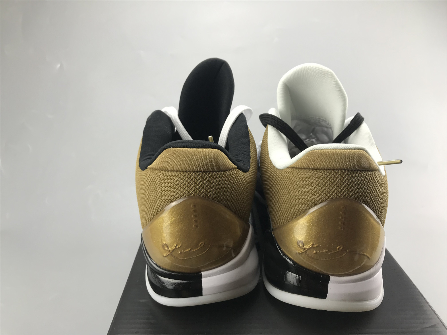 UA NIKE KOBE 5 PROTRO 2020