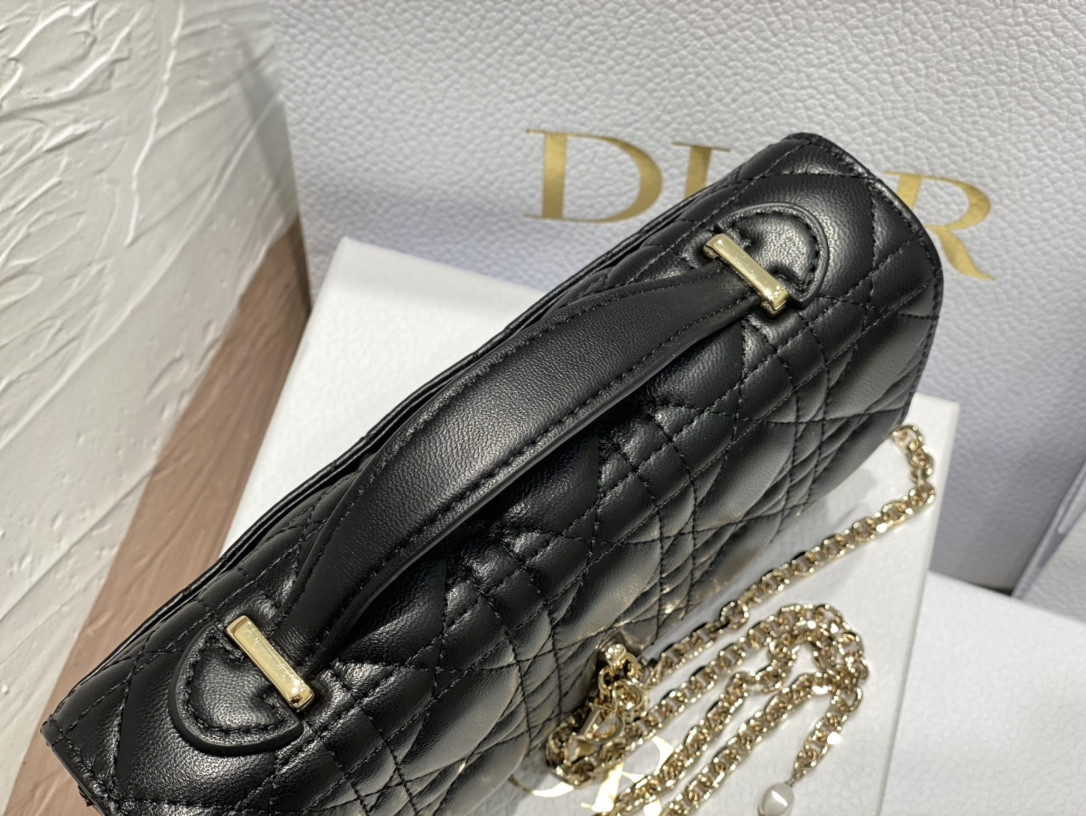 MISS D10r MINI BAG Black Cannage Lambskin S0980ONMJ_M900 21 x 11.5 x 4.5 cm
