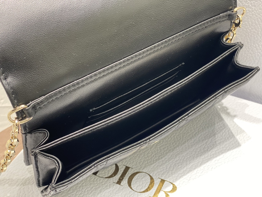 MISS D10r MINI BAG Black Cannage Lambskin S0980ONMJ_M900 21 x 11.5 x 4.5 cm