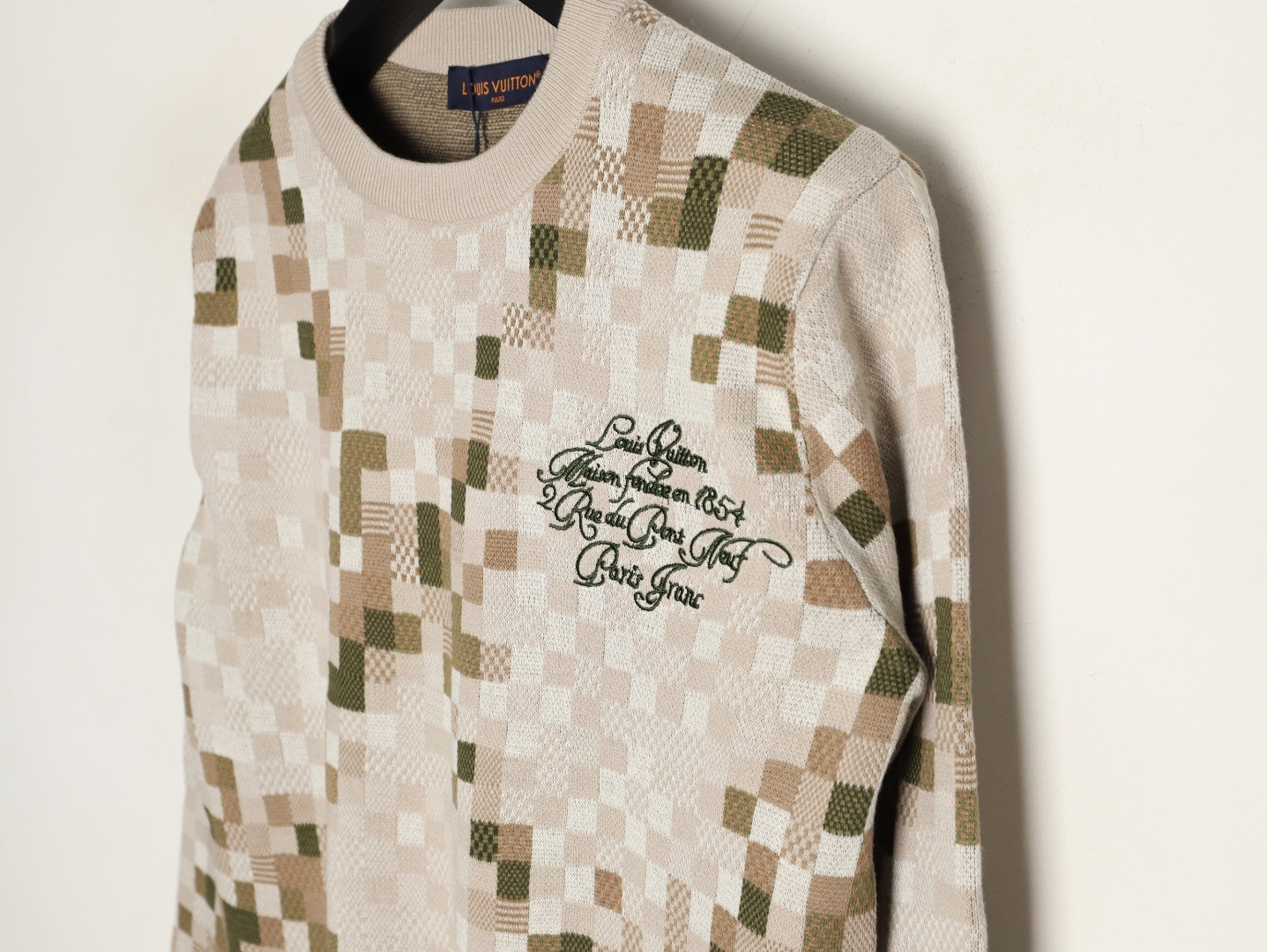 L0vis Vvtt0n 25Fw Sweaters