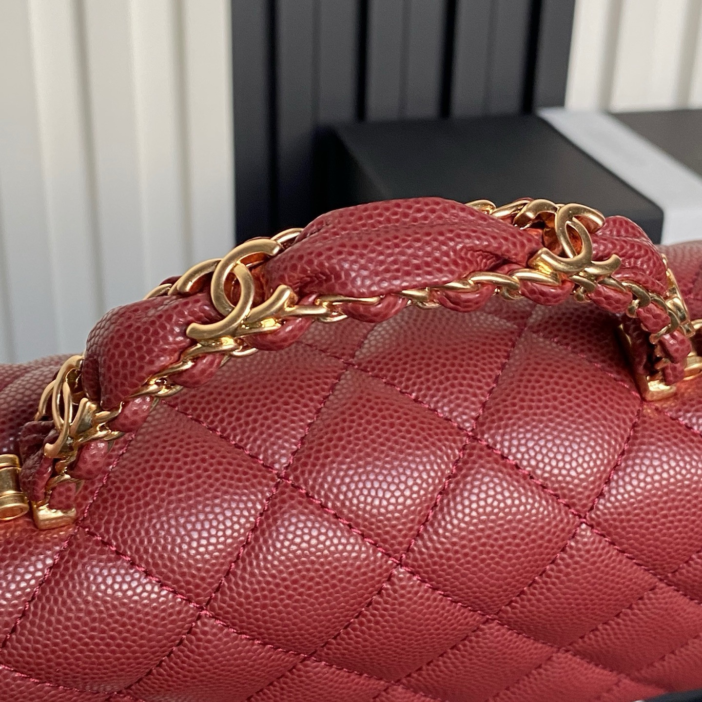 Ch**el flap bag with top handle as5702 22.5x13.5x6cm