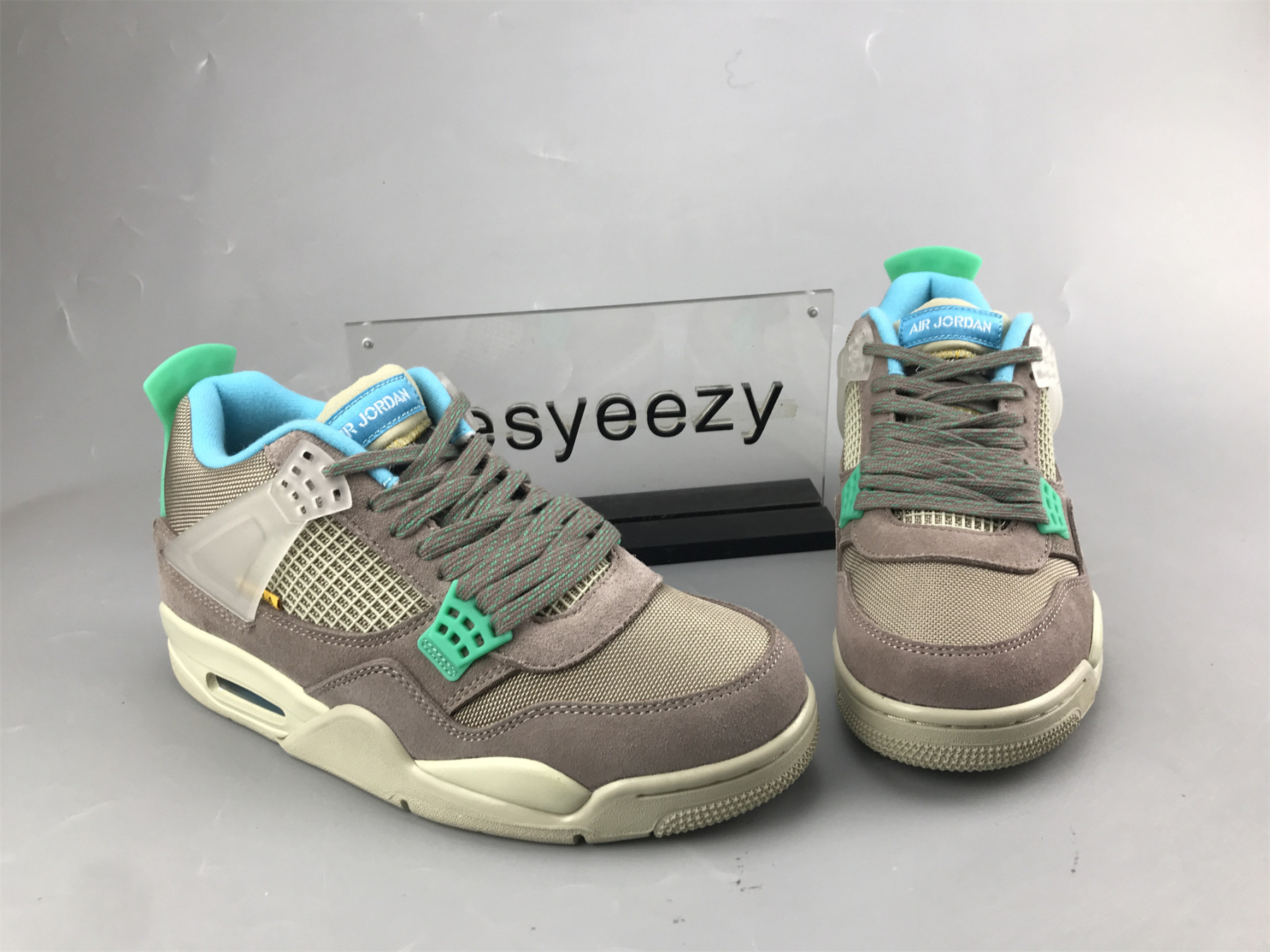 UA AIR JORDAN 4 RETRO SP 30th ANNIVERSARY UNION TAUPE HAZE