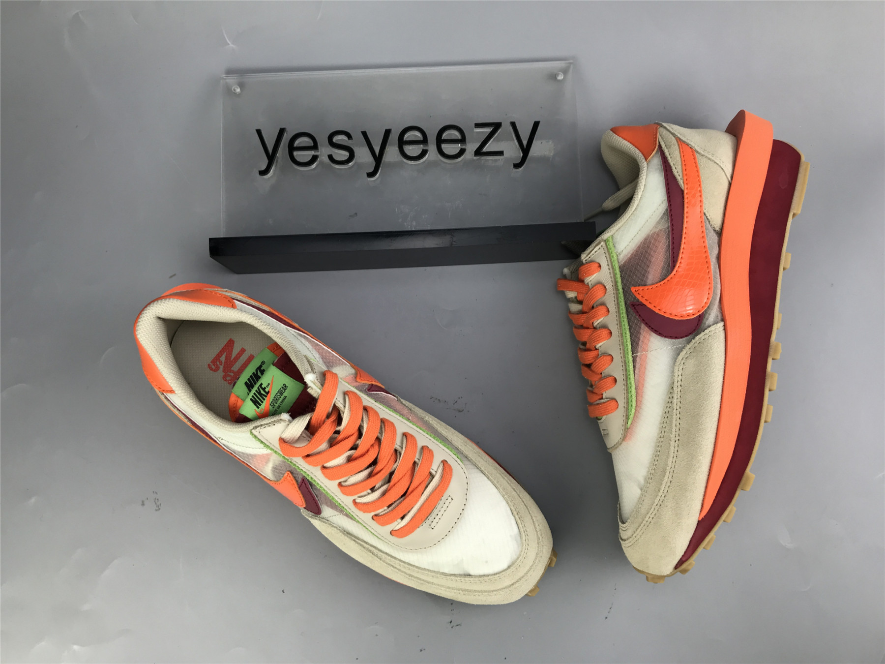 UA NIKE LDWAFFLE CLOT SACAI NET ORANGE BLAZE