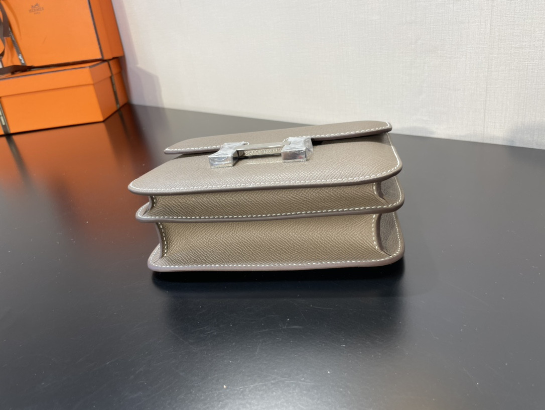 H**me5 Constance 19 Epsom Silver Hardware 7.25" x 6.25" x 2.25"