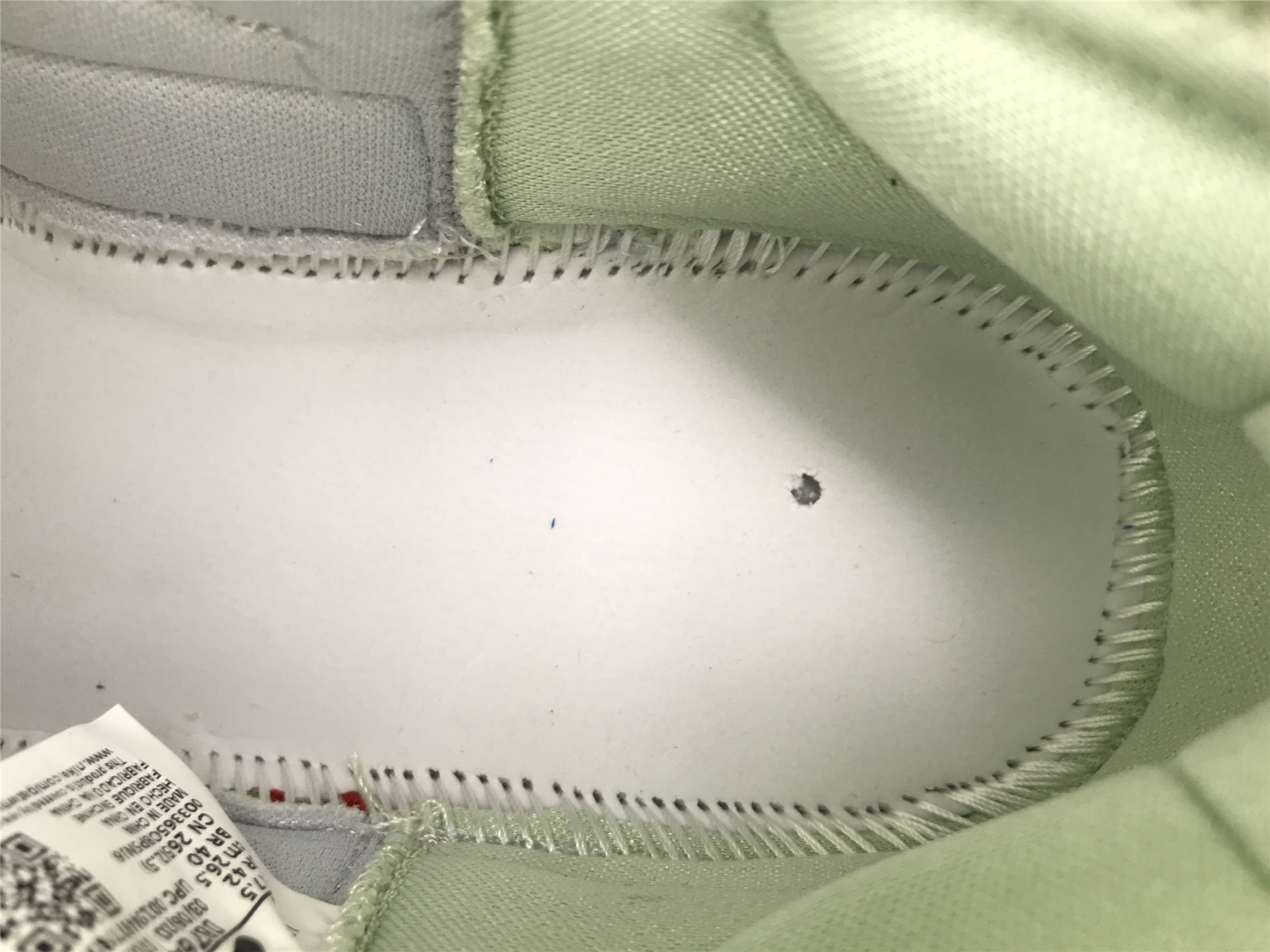 UA NIKE LEBRON 18 EP 