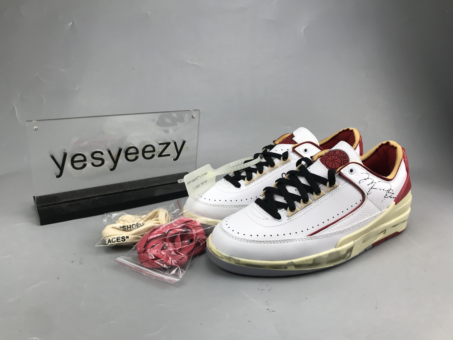 UA OFF-WHITE X AIR JORDAN 2 RETRO LOW SP