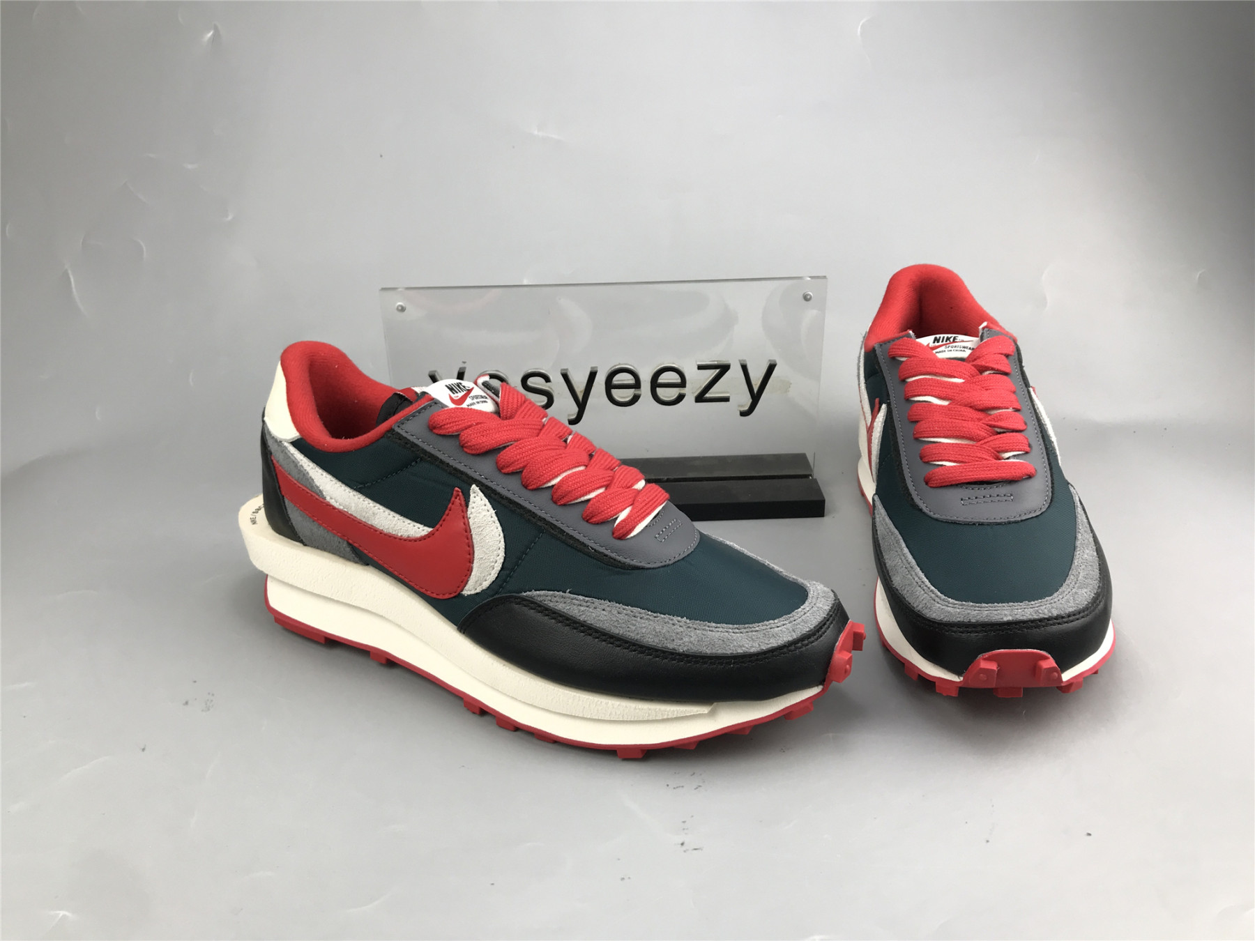 UA NIKE SACAI X UNDERCOVER X LDWAFFLE 