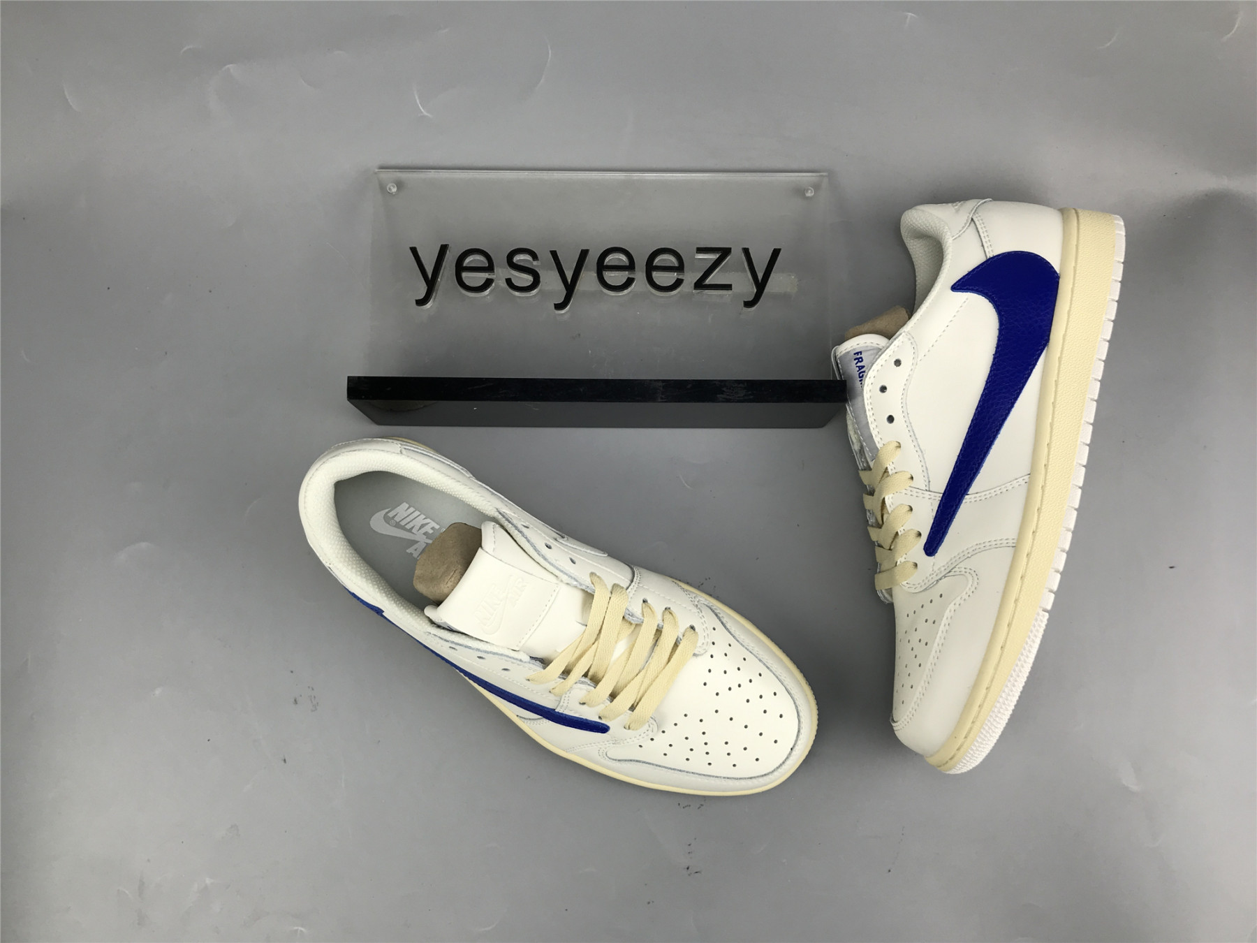 UA AIR JORDAN 1 LOW RETRO OG SP