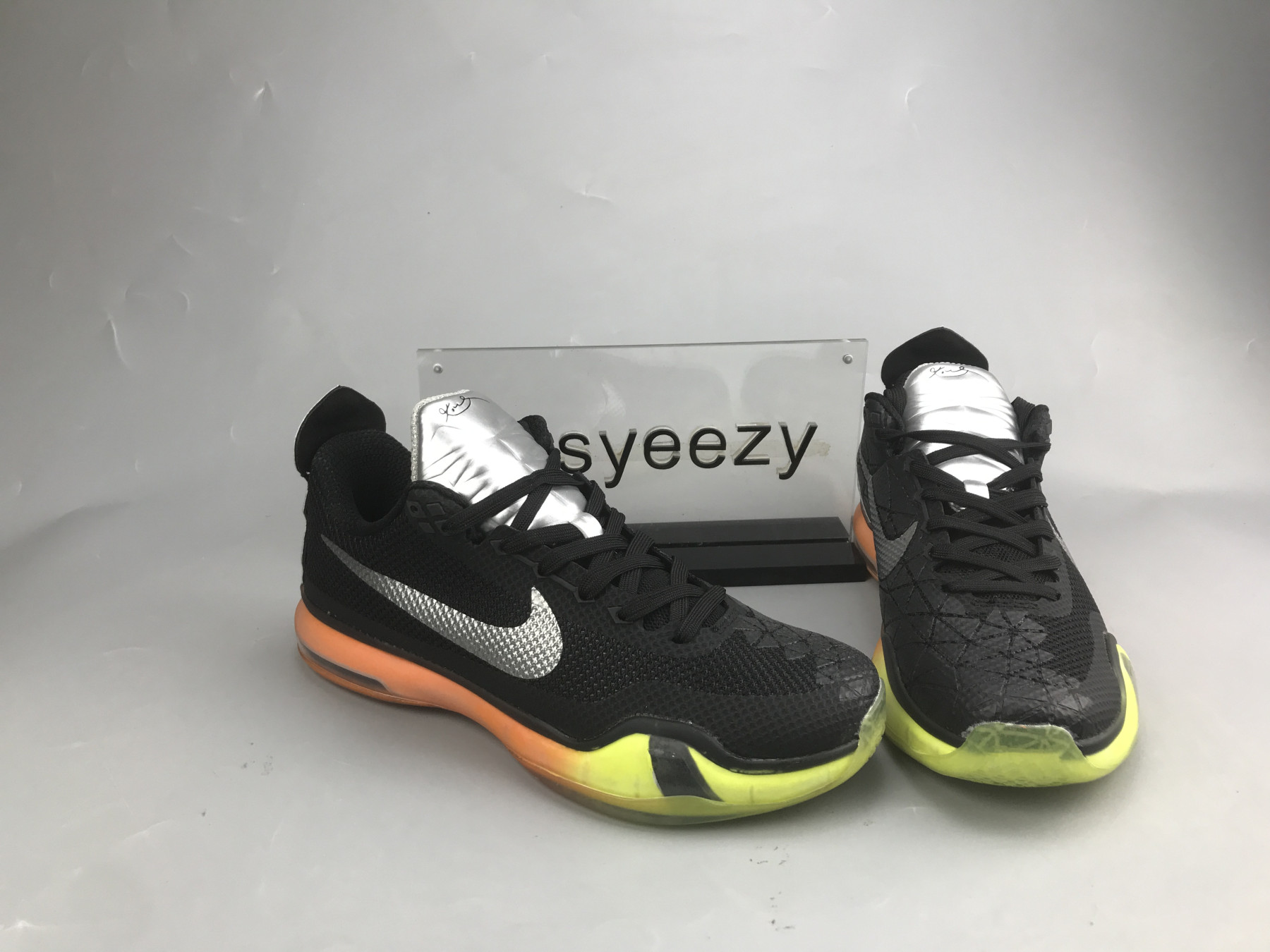 UA NIKE KOBE 10 