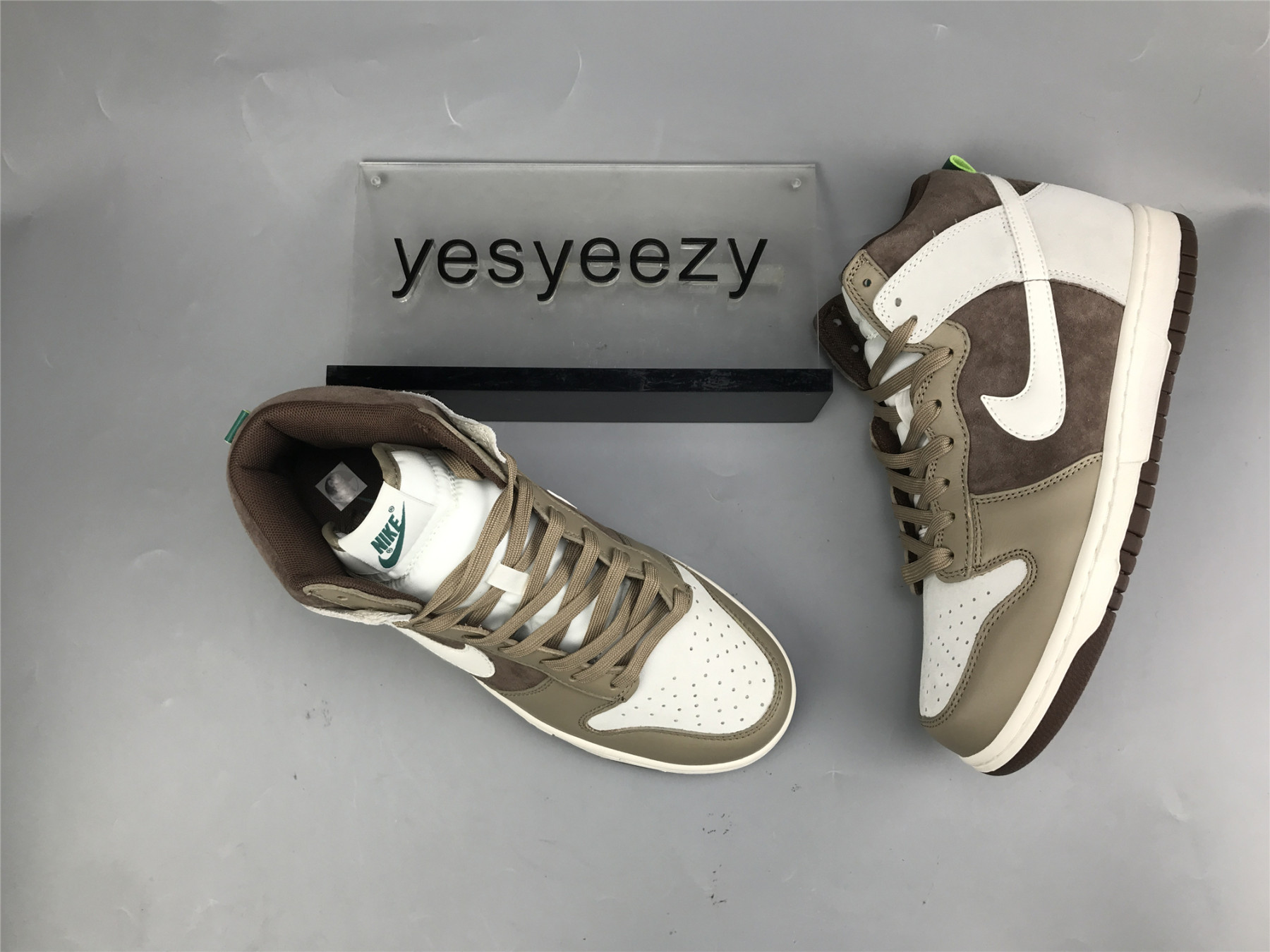 UA NIKE DUNK HIGH 