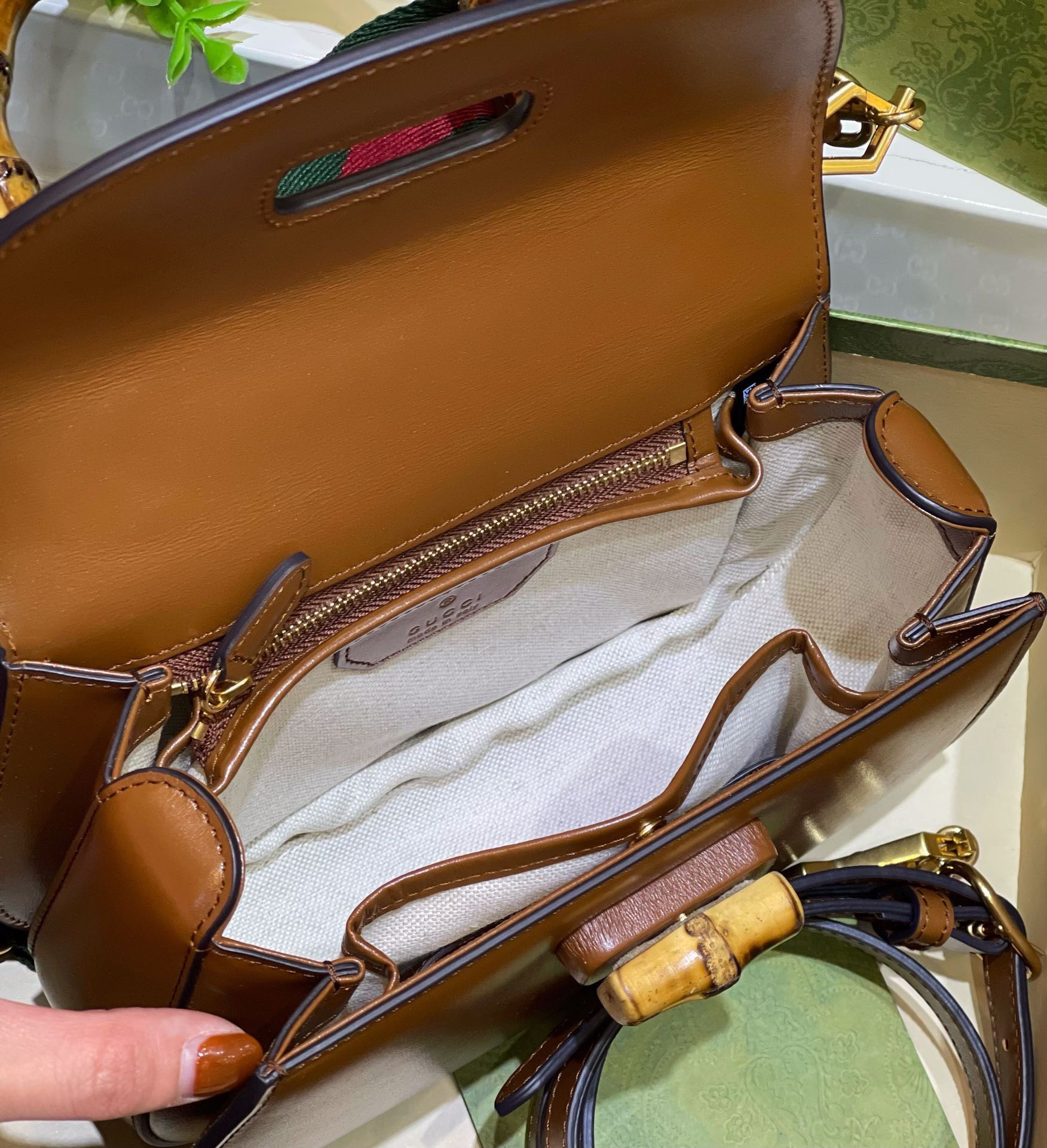Gvc*1 small bamboo tote