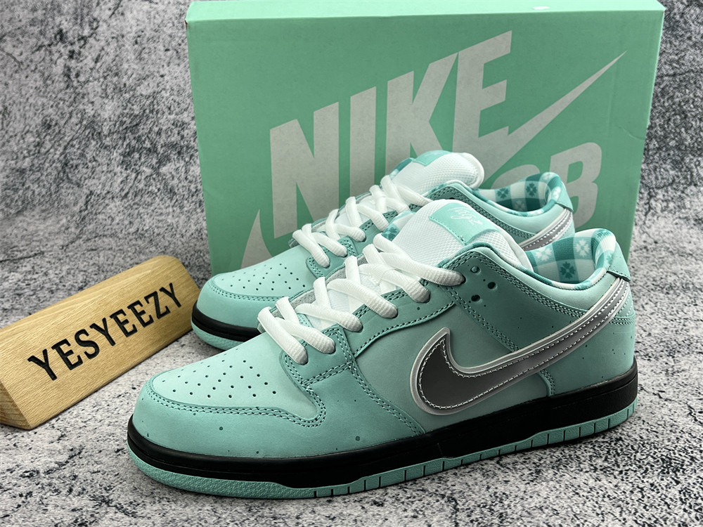 UA DUNK LOW BLUE